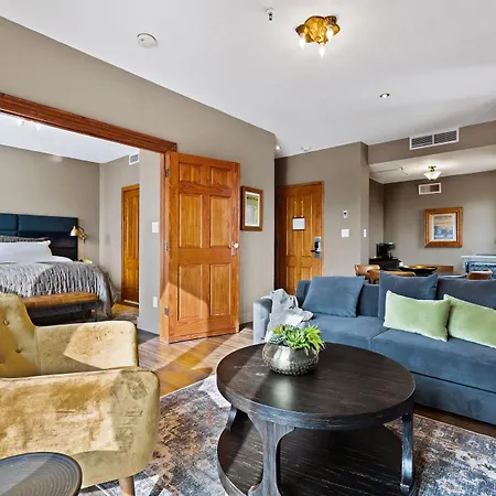 The Historic Blue Moon Hotel - Nyc-3