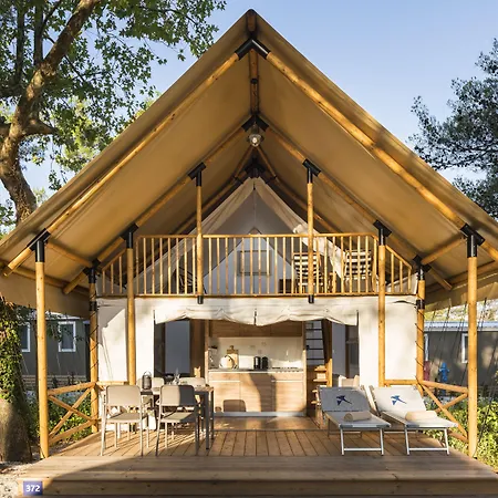 Falkensteiner Premium Mobile Homes&Camping Zadar-2