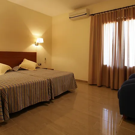 Hotel Sa Riera-2