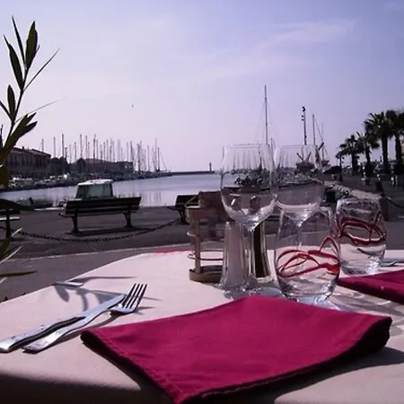 Hotel-Restaurant Du Port-3