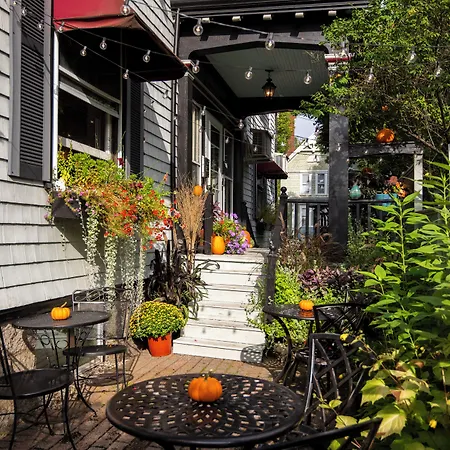 Hearthside Inn-3