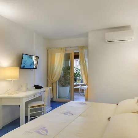 Janas Hotel-2