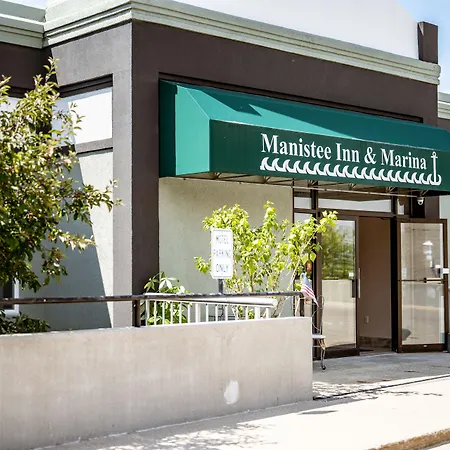 Manistee Inn & Marina-2