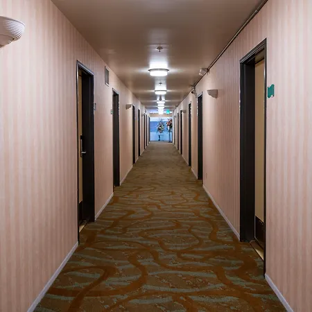 Glendale Hotel-3