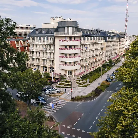 Hotel & Spa Trzy Wyspy-3