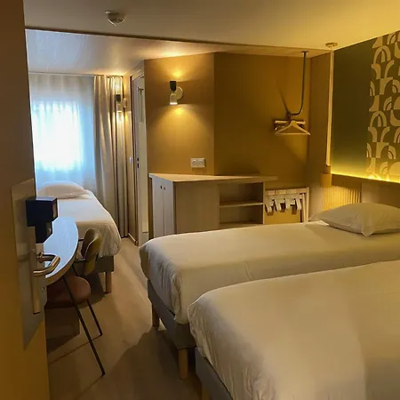 Brit Hotel Poitiers Beaulieu-2