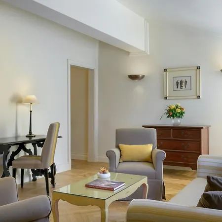 Grand Hotel Continental Siena - Starhotels Collezione-3