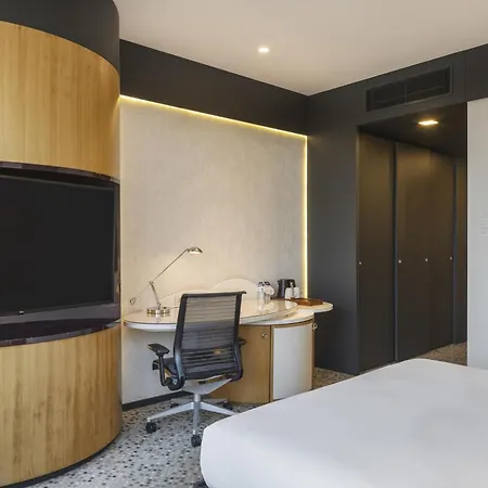 Doubletree By Hilton Istanbul - Moda-3
