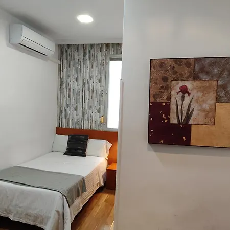 Hostal Cervantes-3