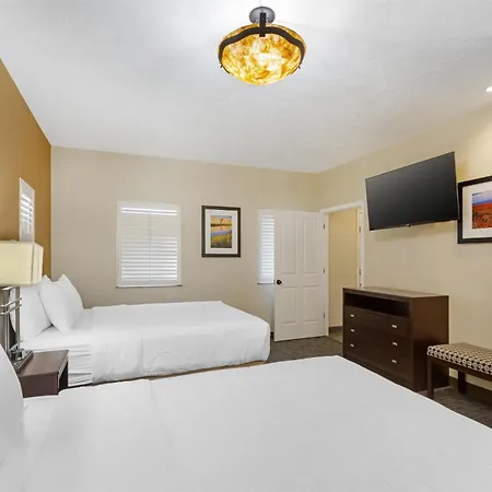 Best Western Plus Canyonlands Inn-2