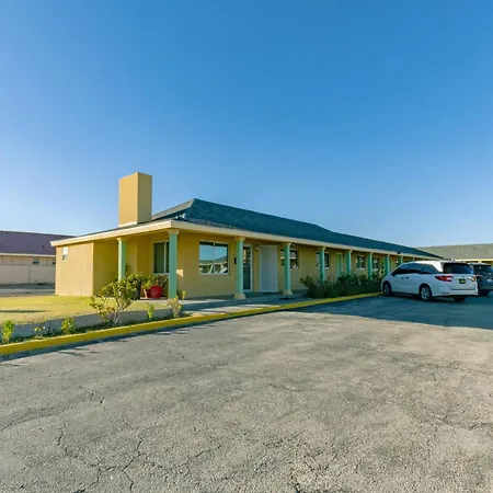 Executive Inn Fort Stockton-3