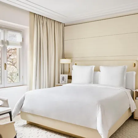 Four Seasons Hotel Milano-3