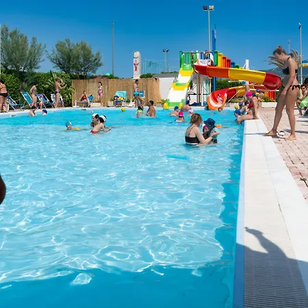 Villaggio Centro Vacanze De Angelis-3