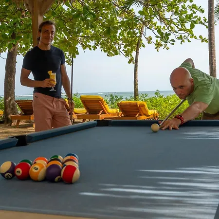 Capitan Suizo Beachfront Boutique Hotel-2