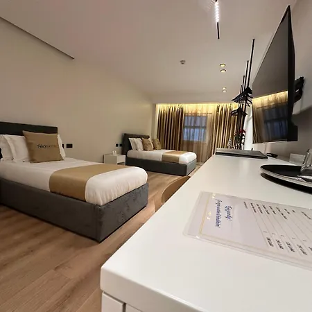 Sky 2 Hotel Tirana-3