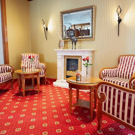 Hotel Landhaus Dierkow-2