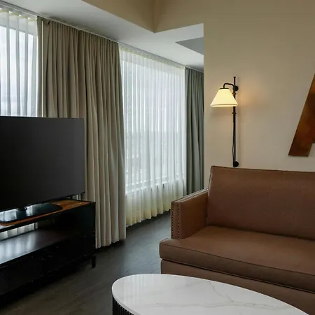 Renaissance Allentown Hotel-2