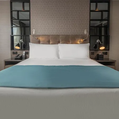 Courthouse Hotel Shoreditch-3