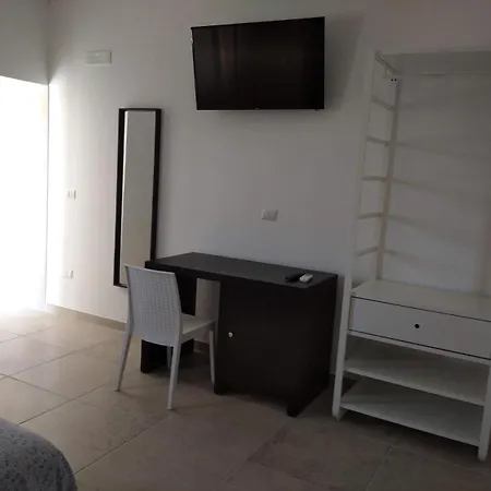 B&B Poseidon-3
