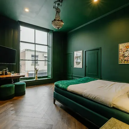 Hotel 1635-3