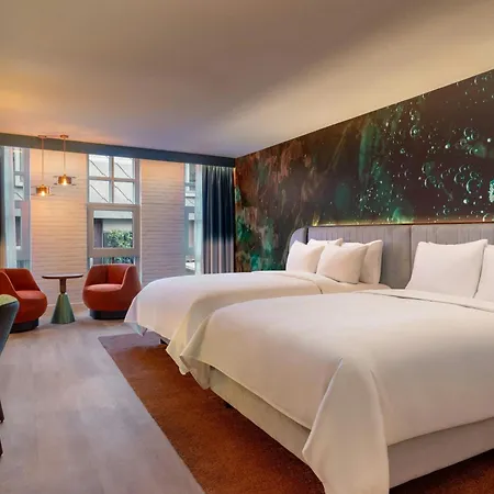 Renaissance Amsterdam Hotel-3