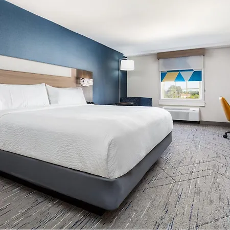 Holiday Inn Express & Suites Williamsburg By Ihg-3