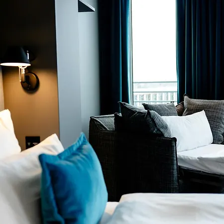Motel One Berlin-Hauptbahnhof-2