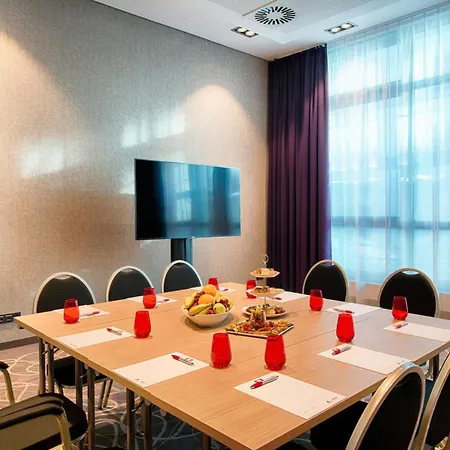 Leonardo Hotel Wolfsburg City Center-2