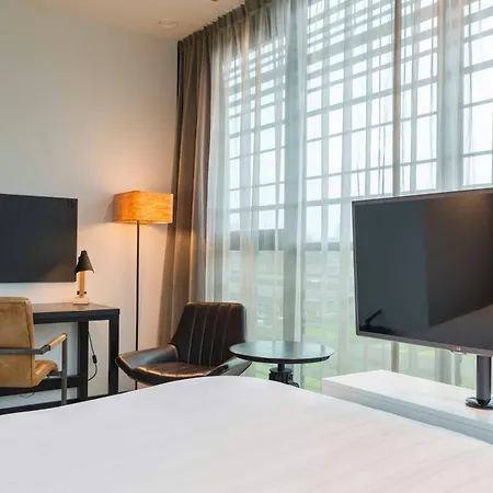 Leonardo Hotel Groningen-2