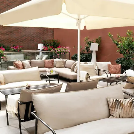 Leonardo Boutique Hotel Krakow Old Town-3