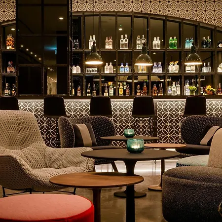 Motel One Barcelona-Ciutadella-3