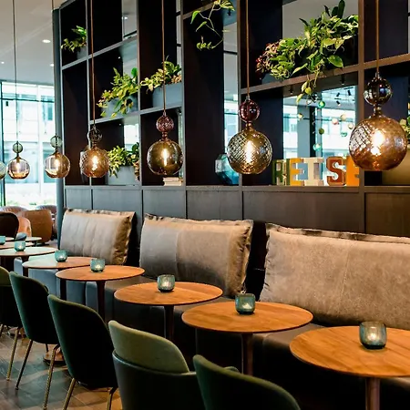 Motel One Stuttgart-Hauptbahnhof-3