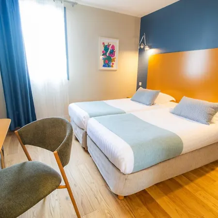 Hôtel les jardins du canal - solaire eco responsable - piscine - parking - garage - bornes électriques - accueil vélos - kids friendly-2