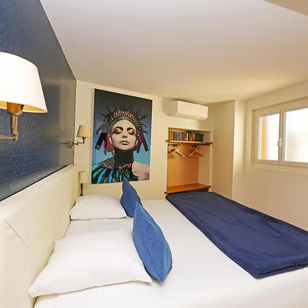 Hotel Les Pasteliers-2