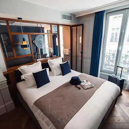 Maison ELLE Paris-3