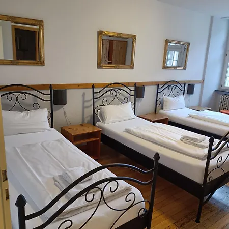 Hotel Gasthaus Schuetzen-3