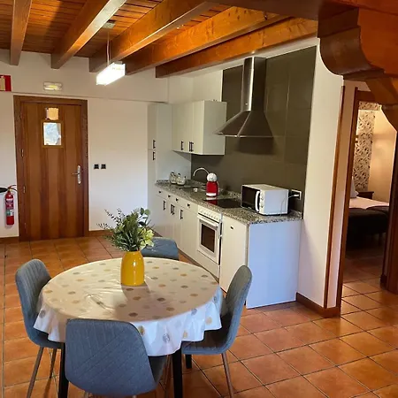 Hotel-Apartamento Rural Atxurra-3
