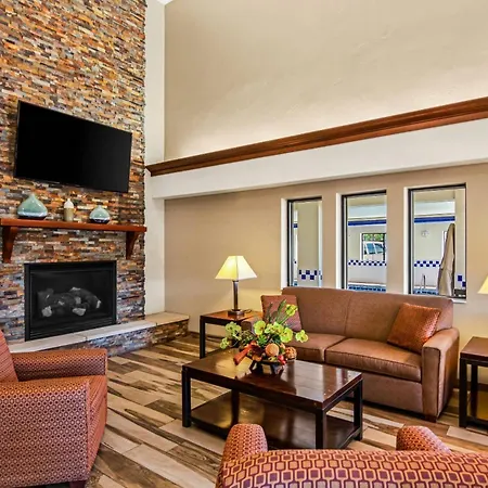 Quality Inn & Suites Vail Valley-3