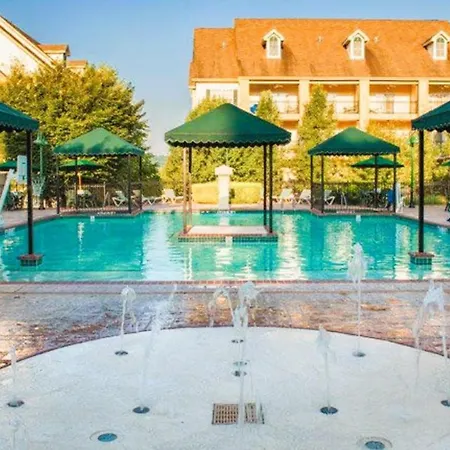 French Quarter Resort By Coolvacay-2