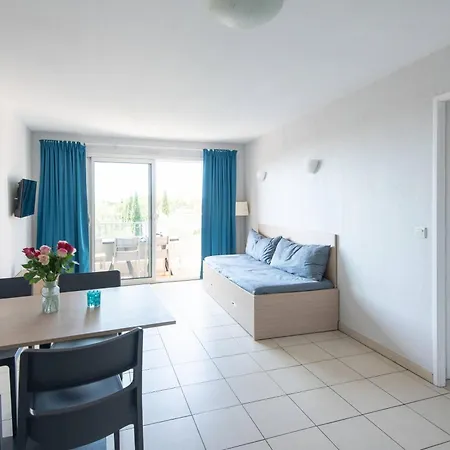 Comfort Aparthotel Frejus La Tour De Mare-3