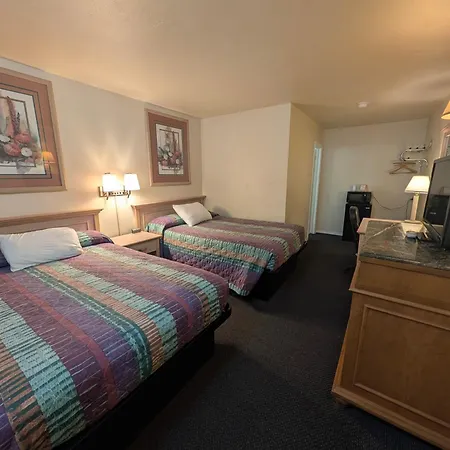 Economy Inn Safford-3