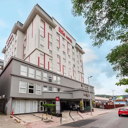 ibis Joinville-3