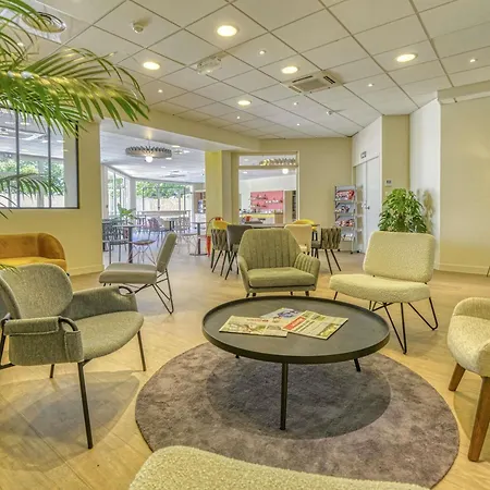 ibis Cholet-3