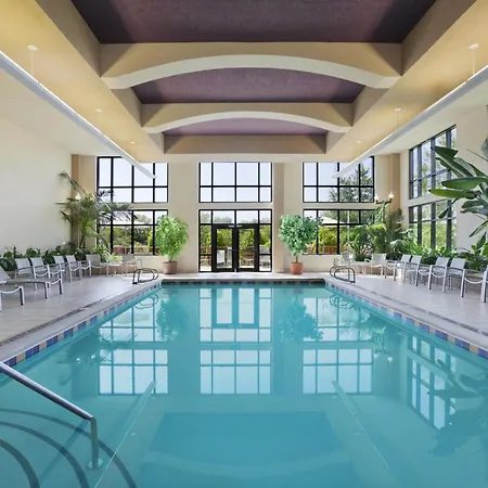 Embassy Suites By Hilton At Hot Springs Convention Center-3