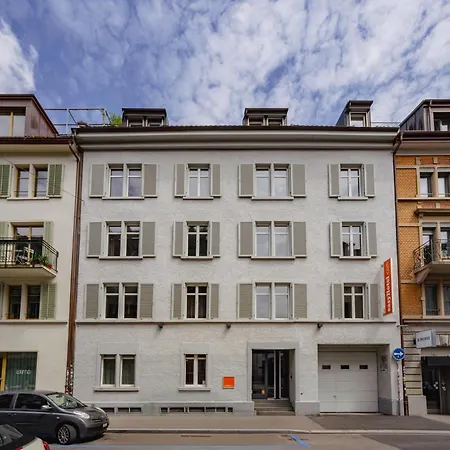 Easyhotel Zuerich City Centre-2