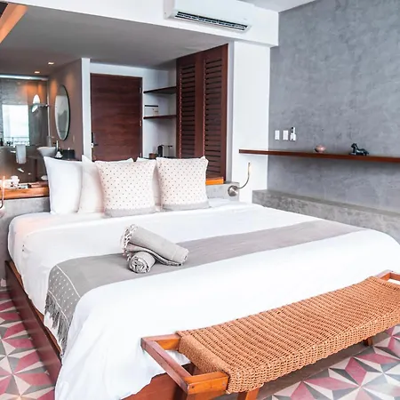Hotel B Unique (Adults Only)-2