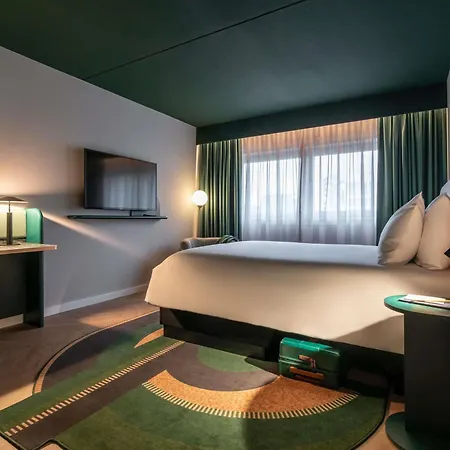 TRIBE Hotel Den Haag Centraal - Opened December 2025-3