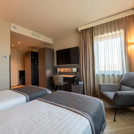 Bastion Hotel Dordrecht Papendrecht-3