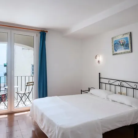 Hotel Caleta-2