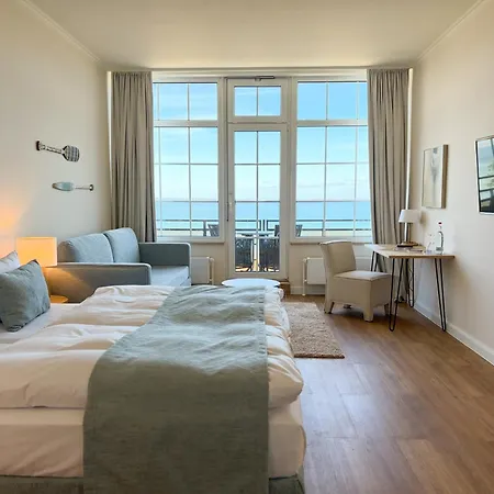 Strandhotel Miramar-2